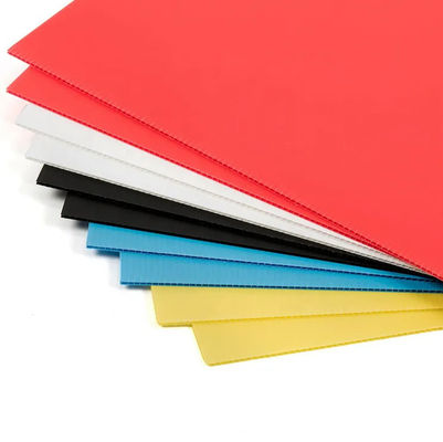 Polypropylene Corflute Sheet Recycled Lightweight Customized Corrugated Plastic
