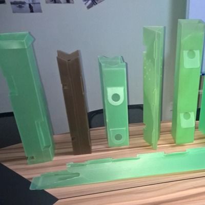 कॉरफ्लूट ट्री गार्ड बागवानों, लैंडस्केपर्स और पेड़ नर्सरी के लिए उपयुक्त है जो टिकाऊ पौध सुरक्षा ट्यूब की तलाश में हैं